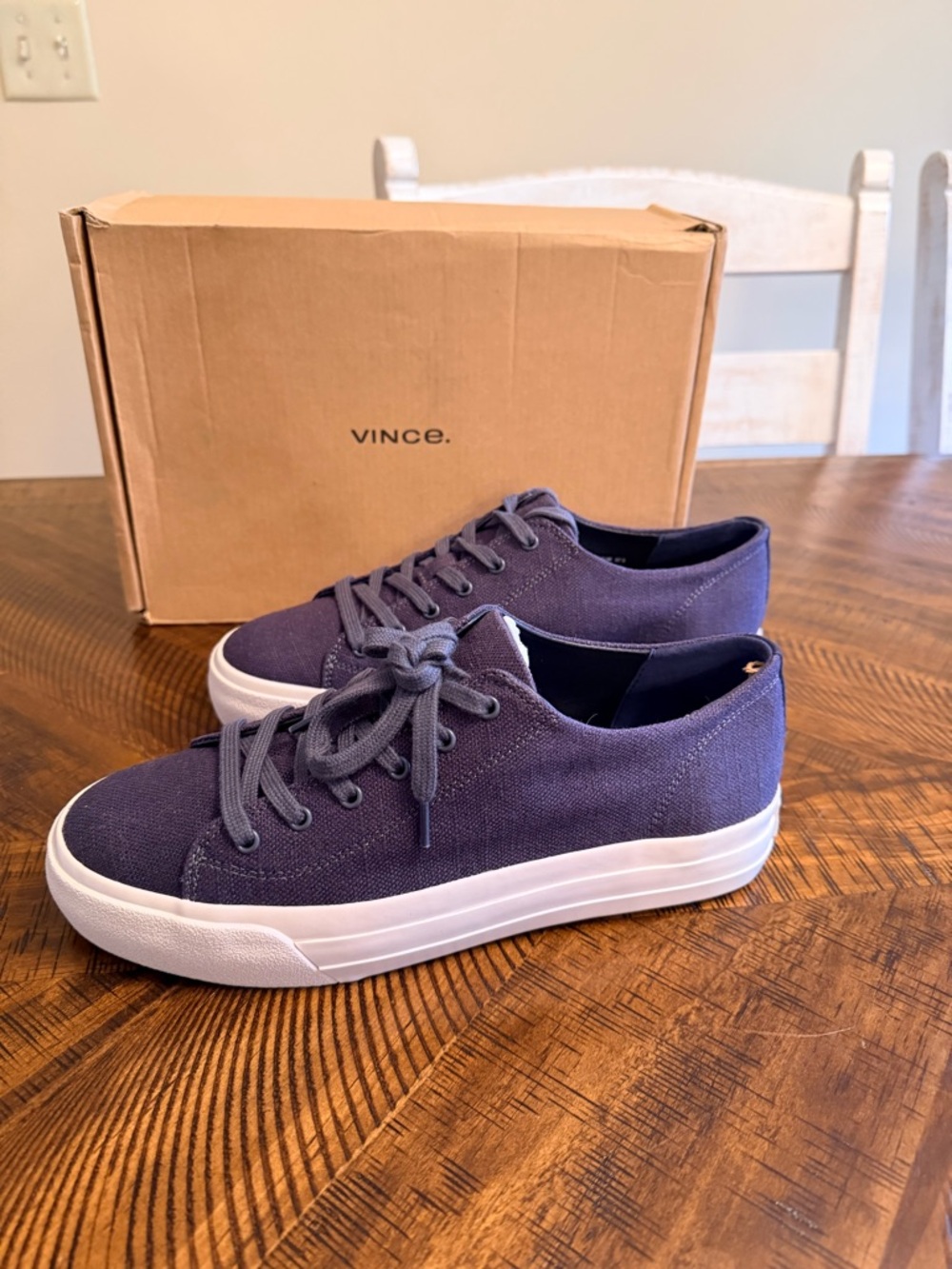 VINCE Womens Blue Coastal Padded Heaton Round Toe Platform Sneakers — NEW IN BOX - Picture 9 of 12